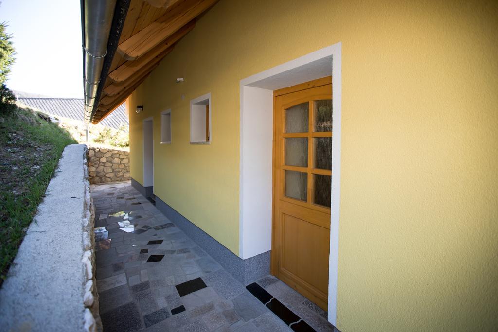 Farmhouse Pri Miklavu Бохинь Экстерьер фото