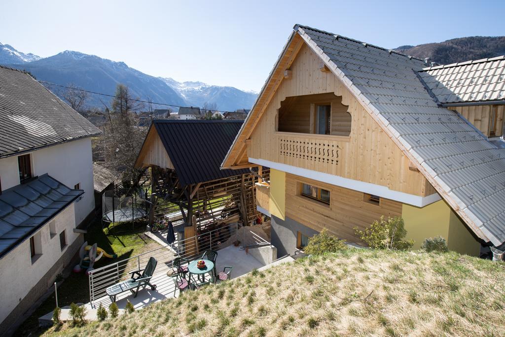 Farmhouse Pri Miklavu Бохинь Экстерьер фото