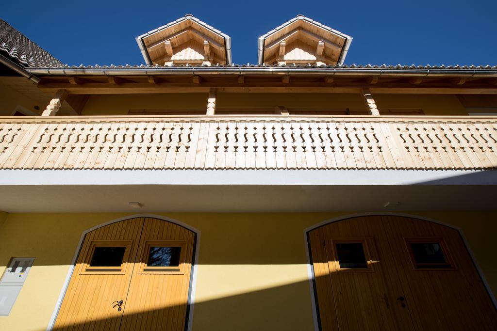 Farmhouse Pri Miklavu Бохинь Экстерьер фото